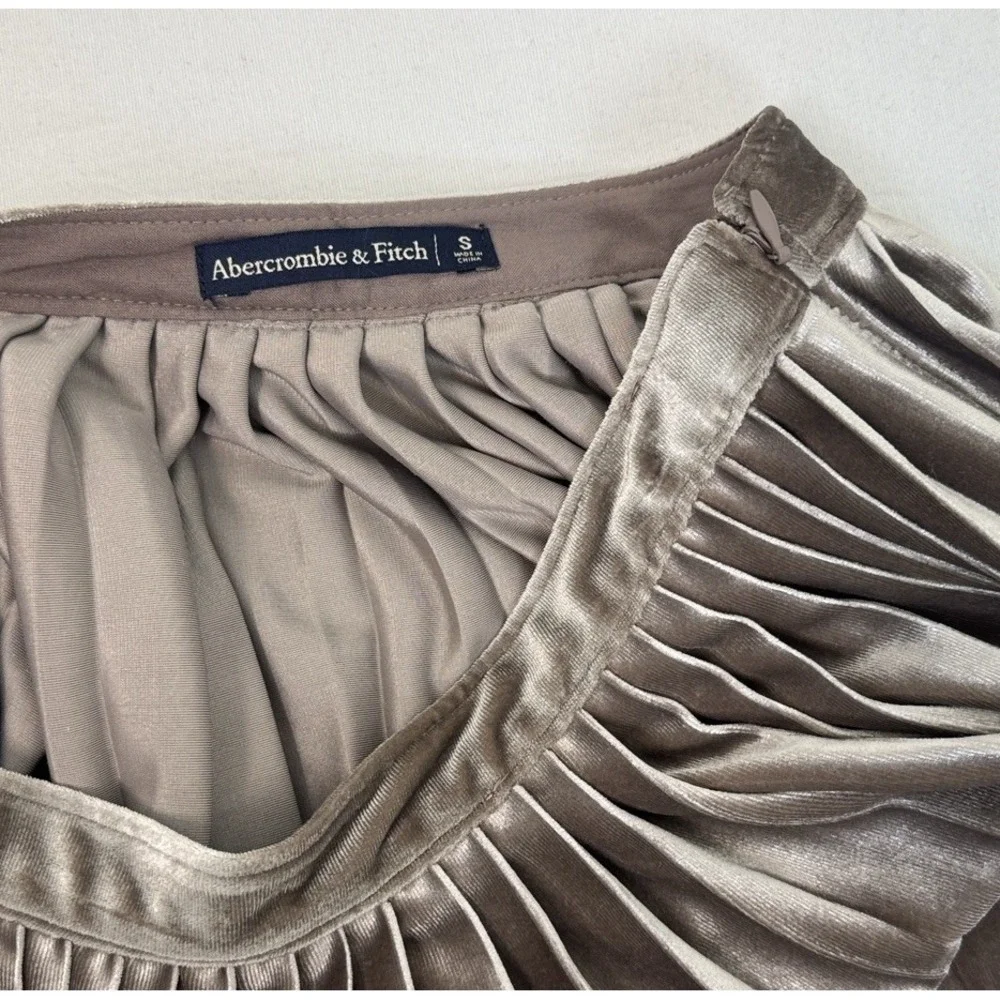 Abercrombie & Fitch abercrombie fitch